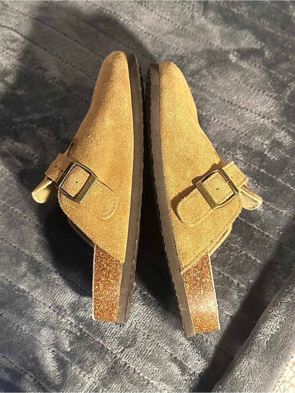 Tan Suede Cork Footbed Clogs / Slip-On Sandals – Men’s Size 10